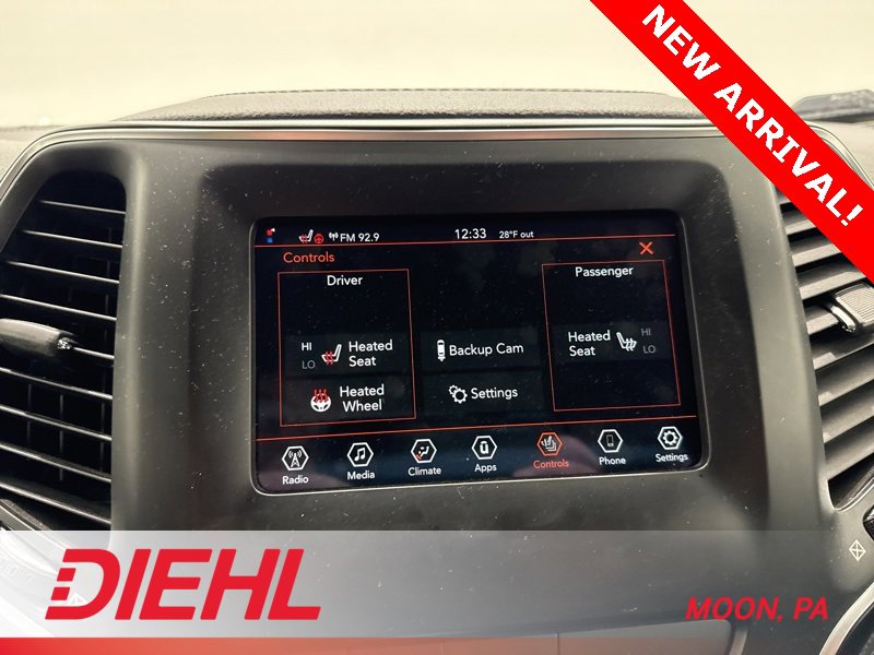 Used 2019 Jeep Cherokee Latitude Plus w/ Cold Weather Group image 26
