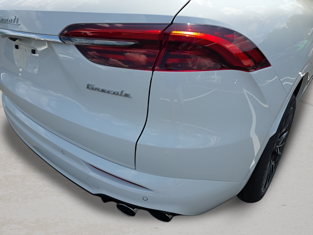 New 2025 Maserati Grecale GT AWD/4WD image 11