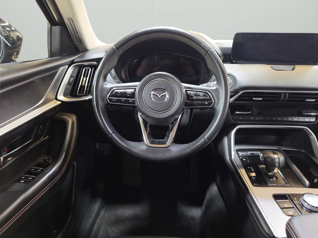 Used 2024 MAZDA CX-90 Plug-In Hybrid w/ Preferred AWD/4WD image 17