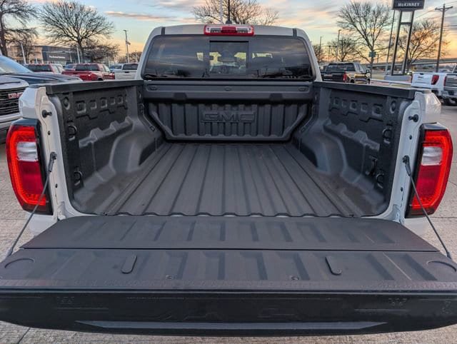 New 2026 GMC Canyon AT4X AWD/4WD image 21