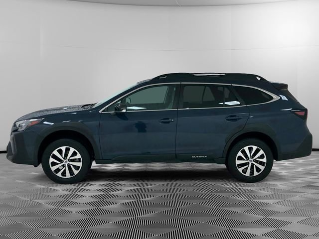 Used 2023 Subaru Outback Premium image 6