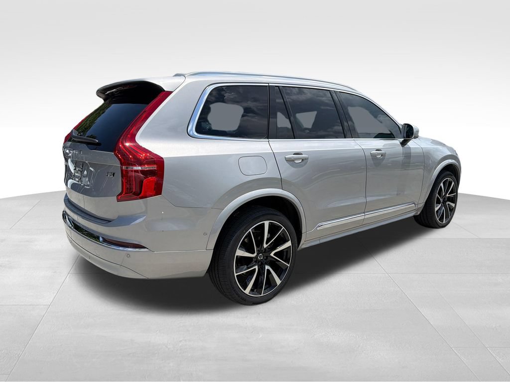Used 2023 Volvo XC90 B5 Plus w/ Protection Package Premier AWD/4WD image 7
