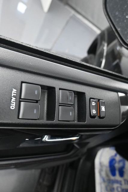Used 2024 Toyota 4Runner TRD Off-Road image 11