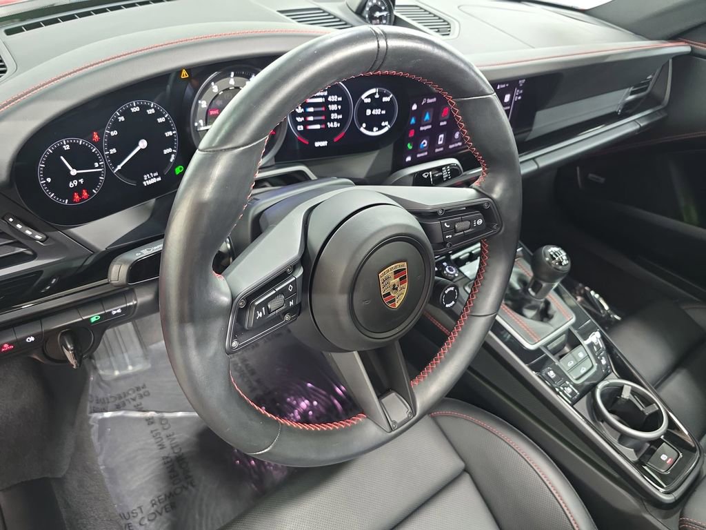 Certified 2024 Porsche 911 Carrera T RWD image 4