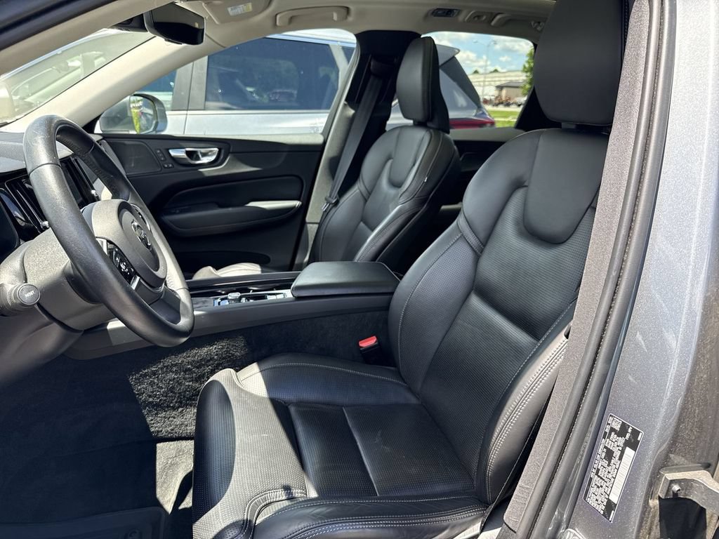 Used 2021 Volvo XC60 T5 Inscription w/ Protection Package Premier AWD/4WD image 22