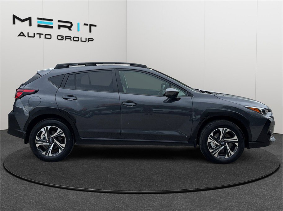 Used 2024 Subaru Crosstrek 2.0i Premium AWD/4WD image 10