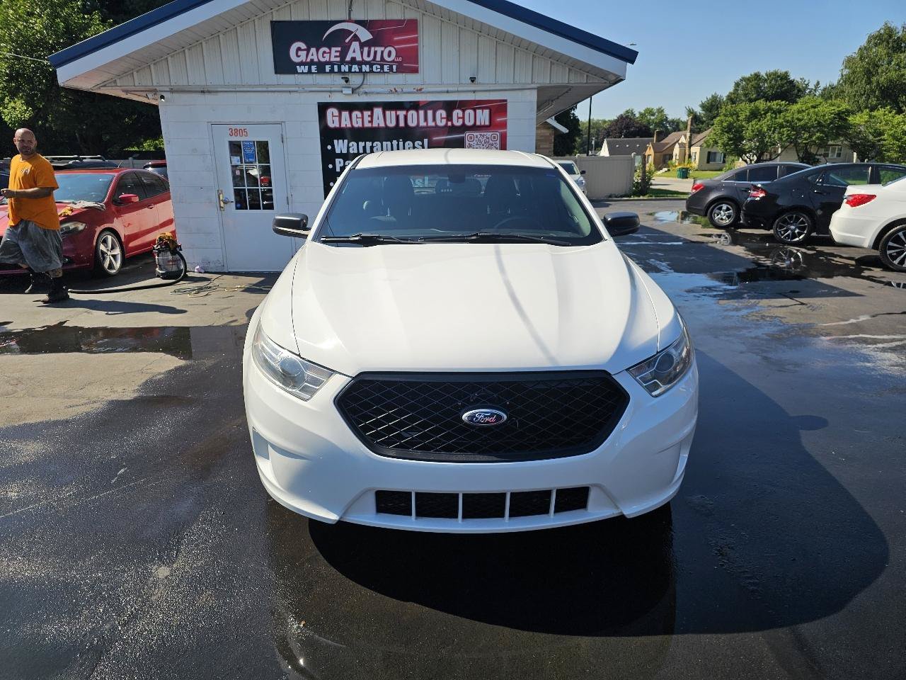 Used 2016 Ford Taurus Police Interceptor AWD image 2