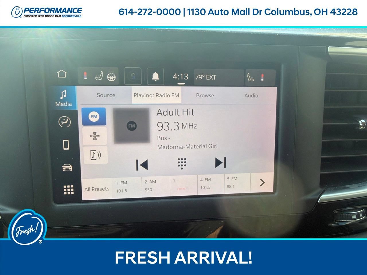 Used 2023 Chrysler Voyager LX FWD image 22