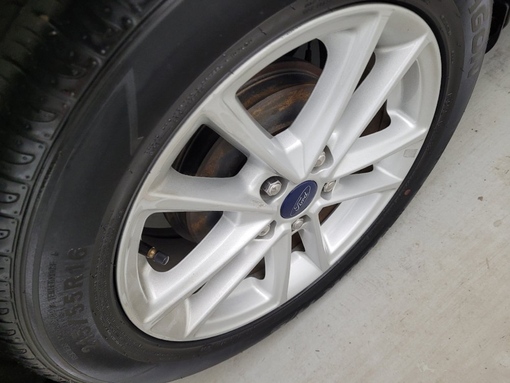 Used 2017 Ford Focus SE FWD image 31