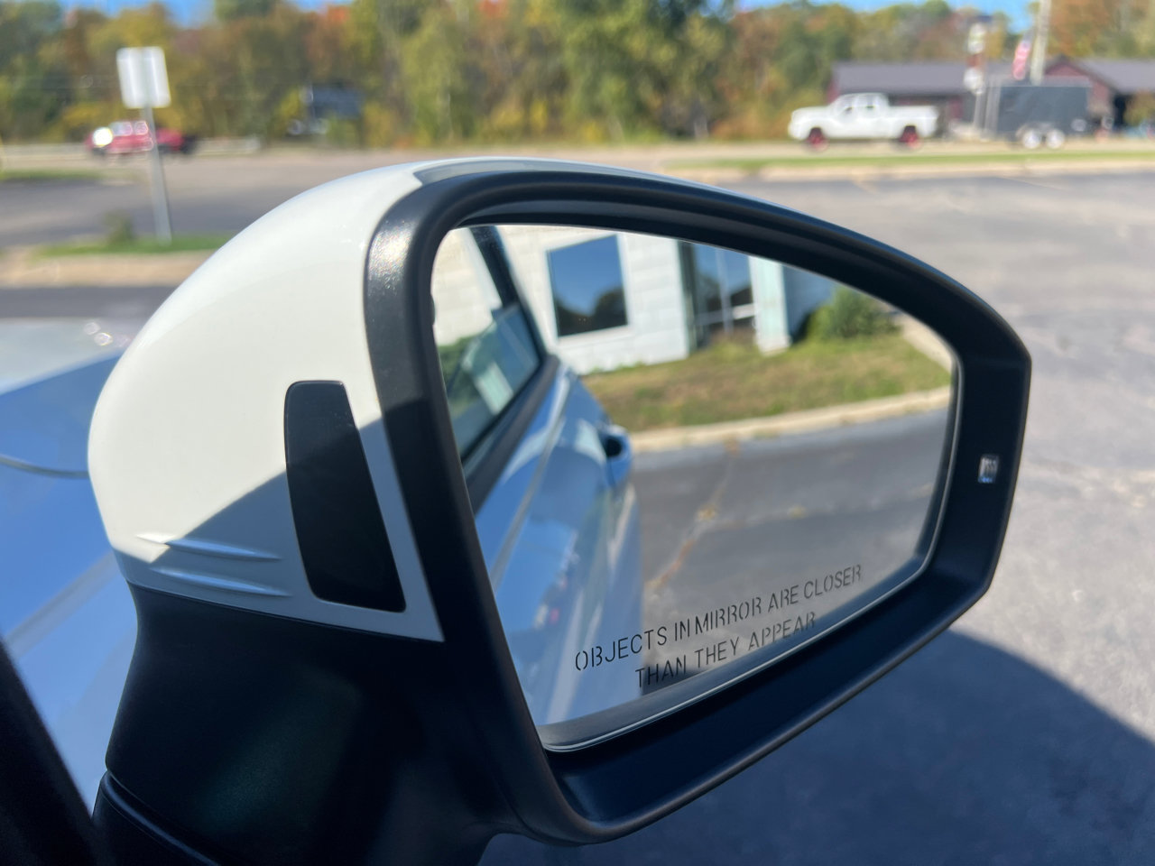 Used 2022 Volkswagen Tiguan S image 41