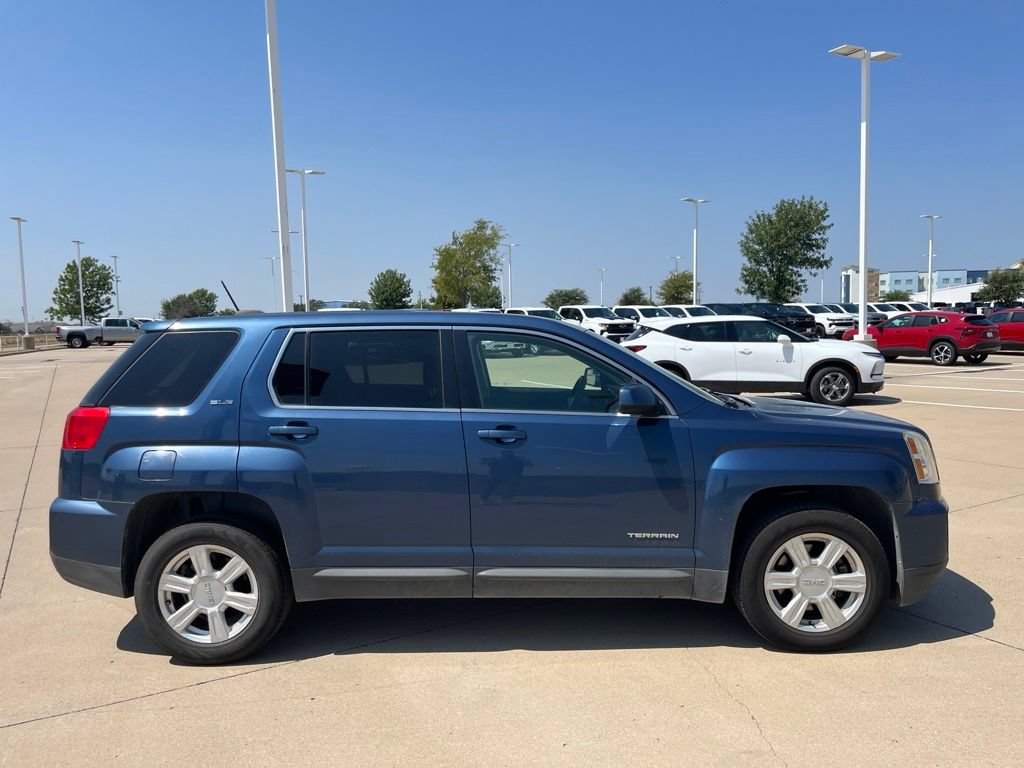 Used 2016 GMC Terrain SLE FWD image 6