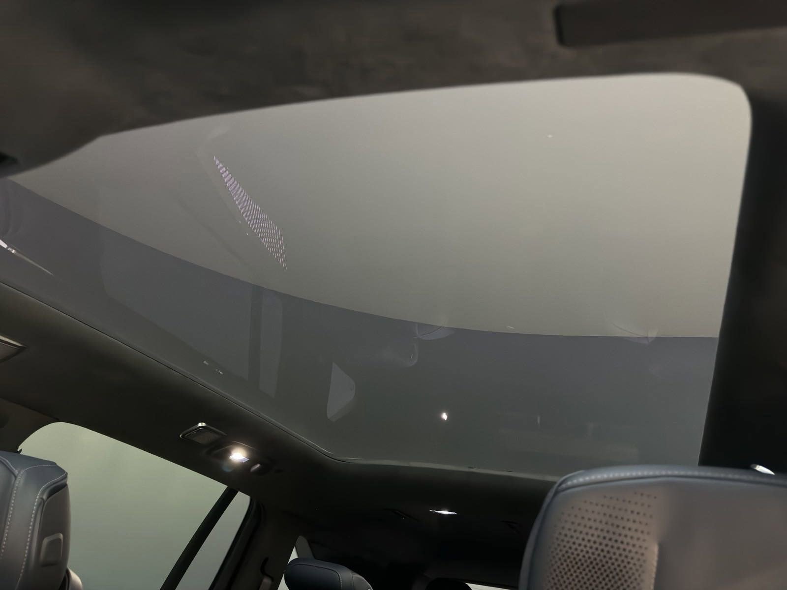 New 2025 Cadillac Escalade IQ Luxury 2 image 15