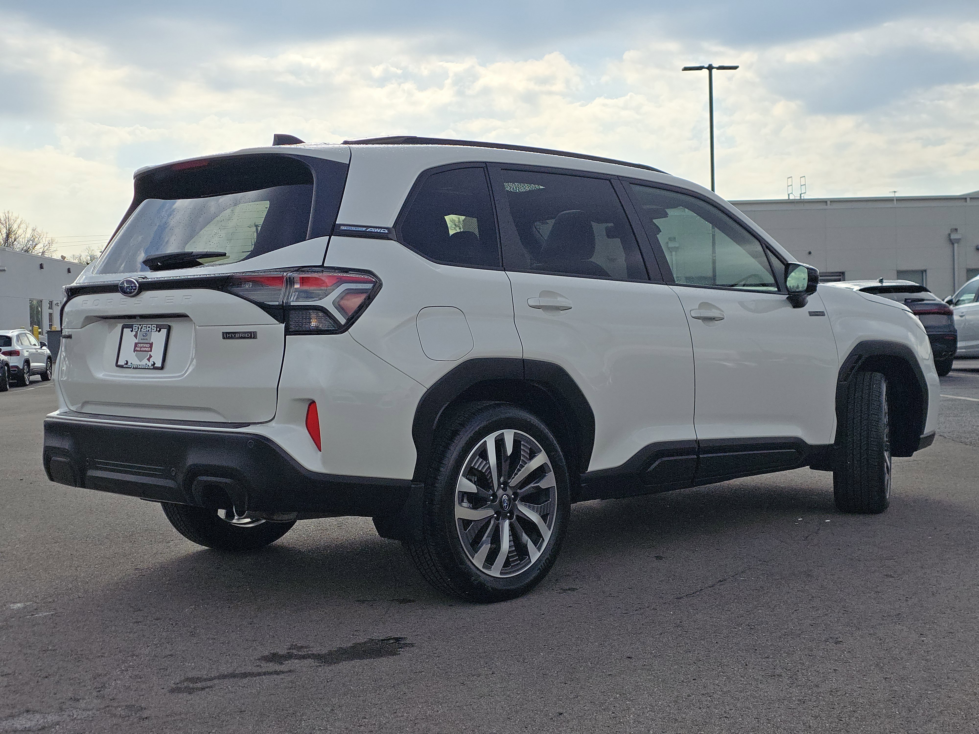 Used 2025 Subaru Forester Touring w/ Touring Package image 7