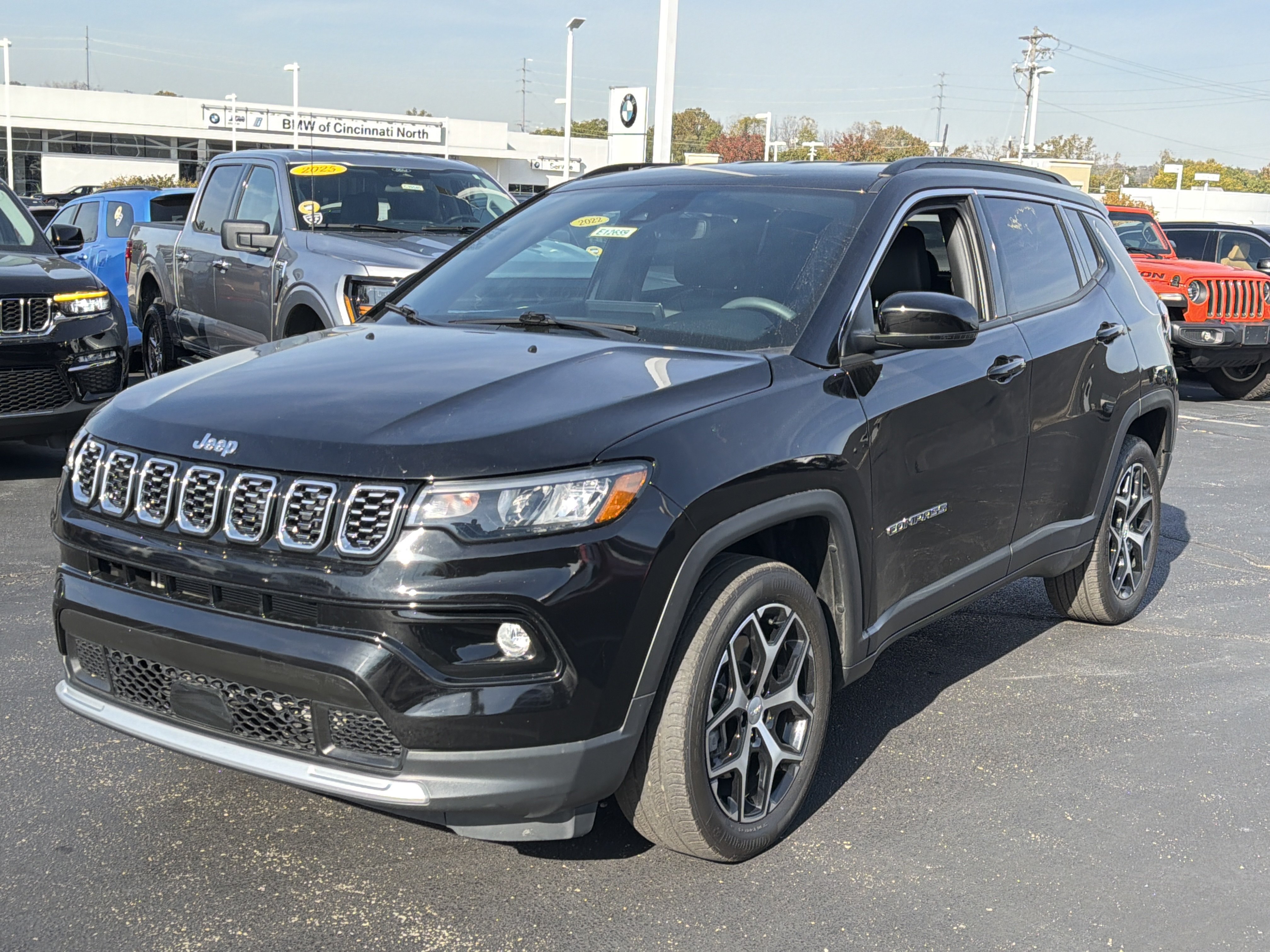 Used 2024 Jeep Compass Limited AWD/4WD image 4