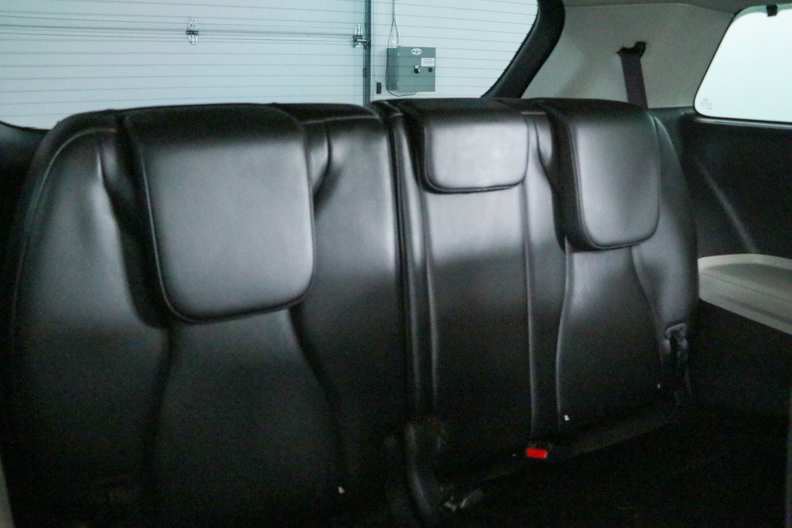 Used 2022 Kia Carnival EX FWD image 29