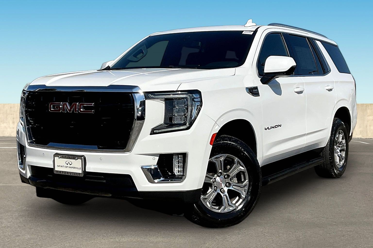 Used 2022 GMC Yukon SLE AWD/4WD image 3