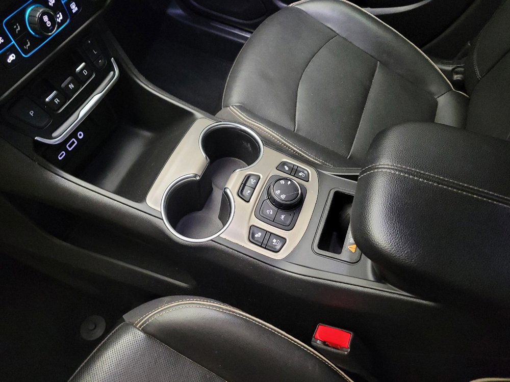 Used 2020 GMC Terrain Denali w/ Denali Premium Package AWD/4WD image 26
