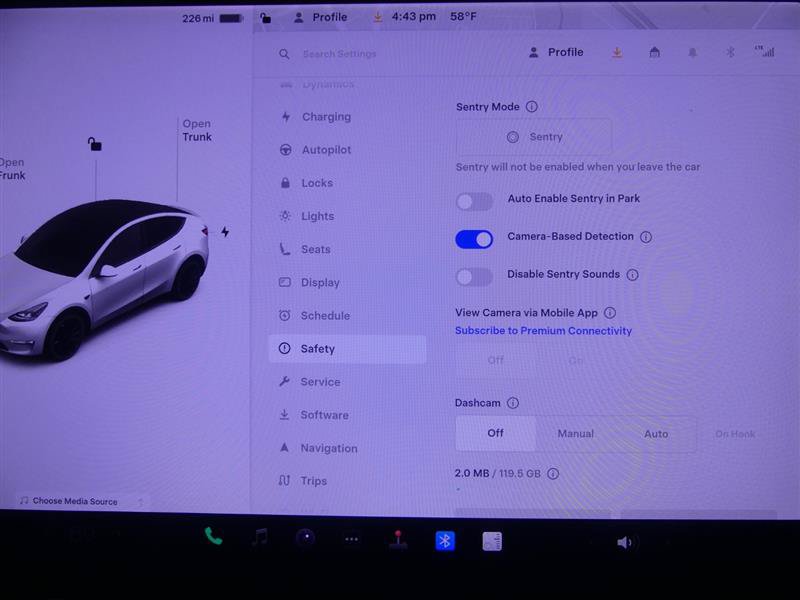 Used 2022 Tesla Model Y Performance AWD/4WD image 15
