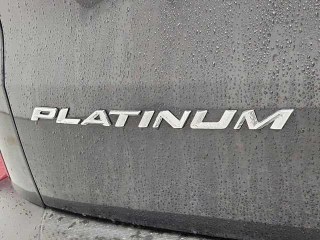 Certified 2025 Ford Escape Platinum AWD/4WD image 6