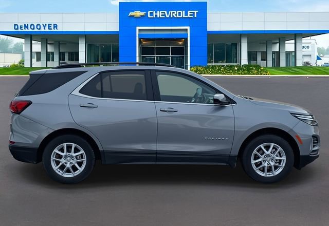 Used 2024 Chevrolet Equinox LT image 4