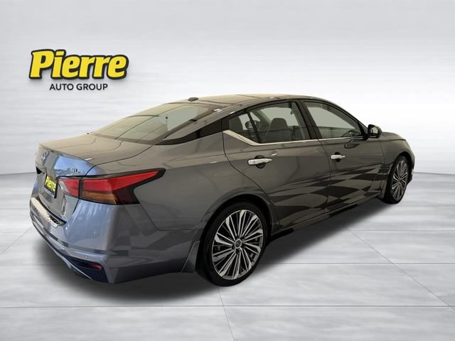 Used 2023 Nissan Altima 2.5 SL FWD image 5