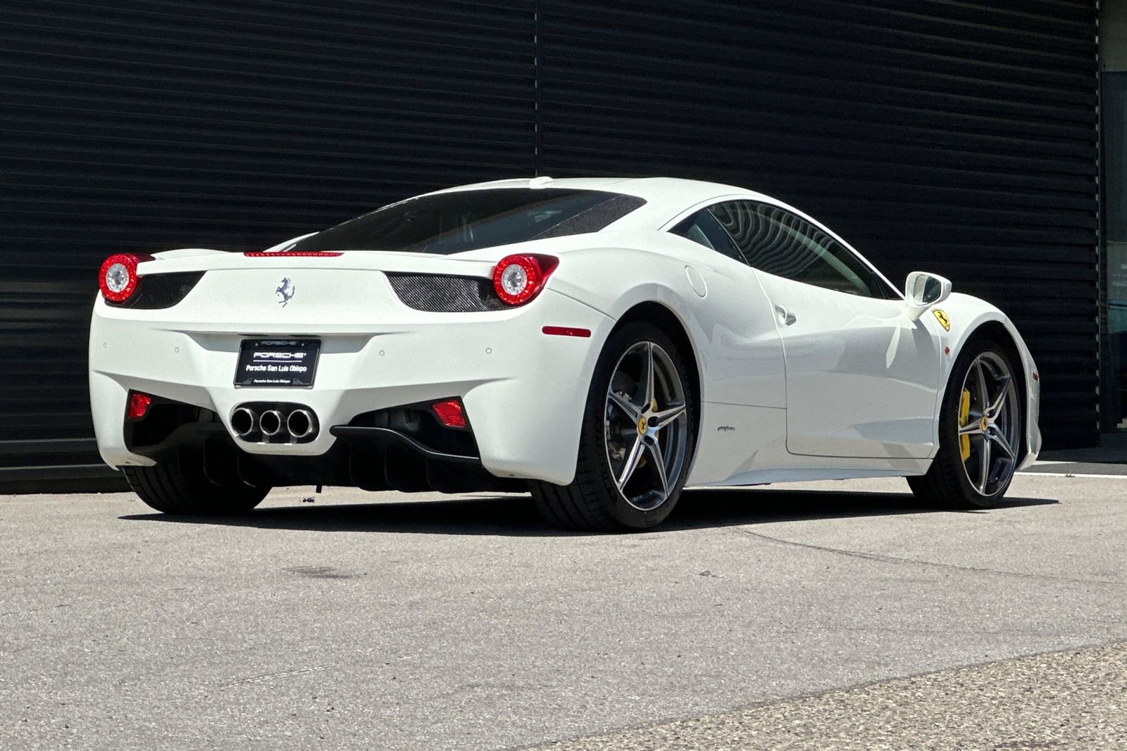 Used 2014 Ferrari 458 Italia Coupe RWD image 8