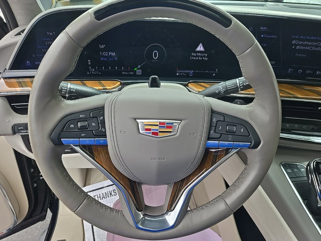 Certified 2024 Cadillac Escalade Sport Platinum w/ LPO, Floor Liner Package AWD/4WD image 22
