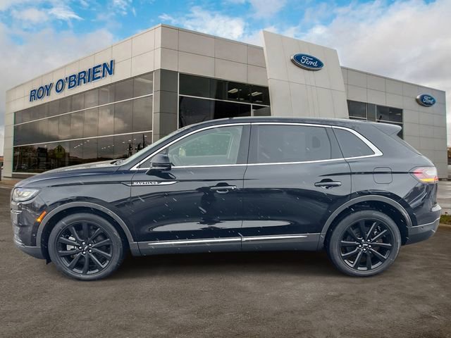 Used 2023 Lincoln Nautilus Reserve w/ Equipment Group 201A image 2