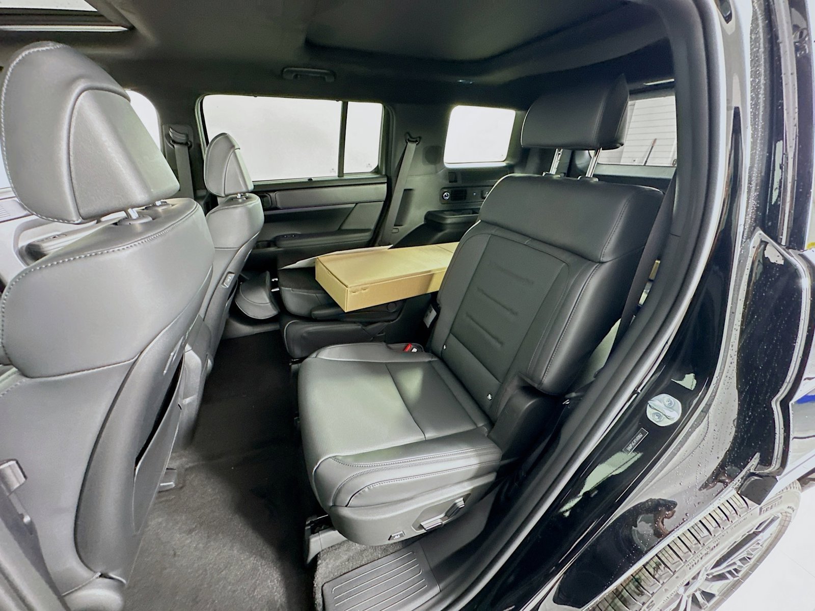 New 2026 Hyundai Santa Fe Calligraphy FWD image 30