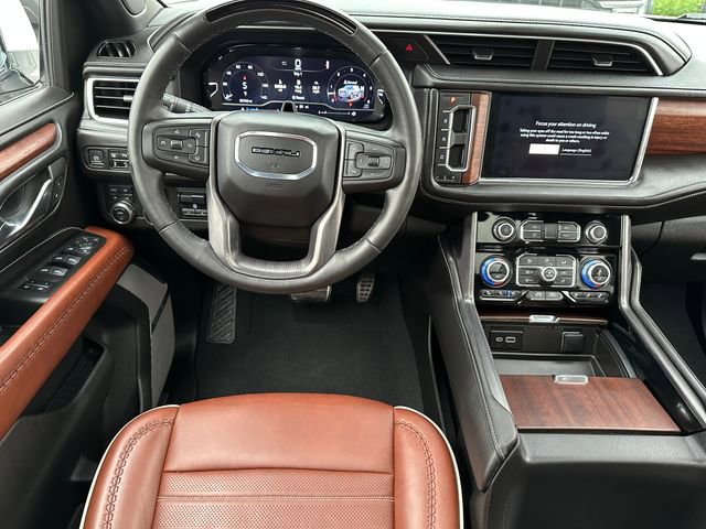 Used 2023 GMC Yukon XL Denali Ultimate image 22