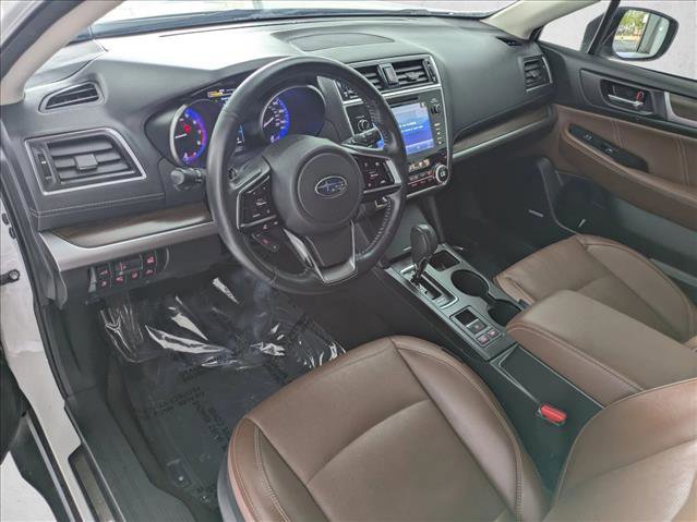 Used 2019 Subaru Outback 2.5i Touring AWD/4WD image 9