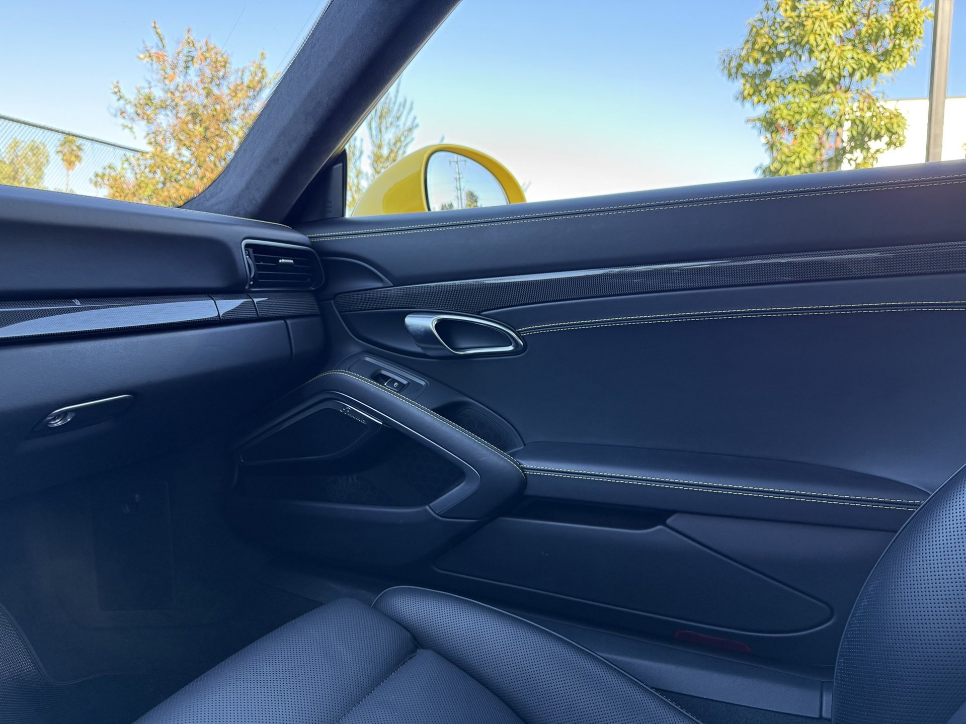 Certified 2019 Porsche 911 Turbo S image 25