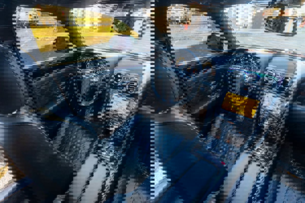 Used 2015 Bentley Flying Spur V8 image 76