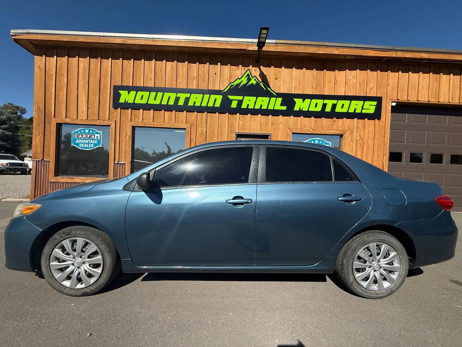 Used 2013 Toyota Corolla LE Special Edition image 1