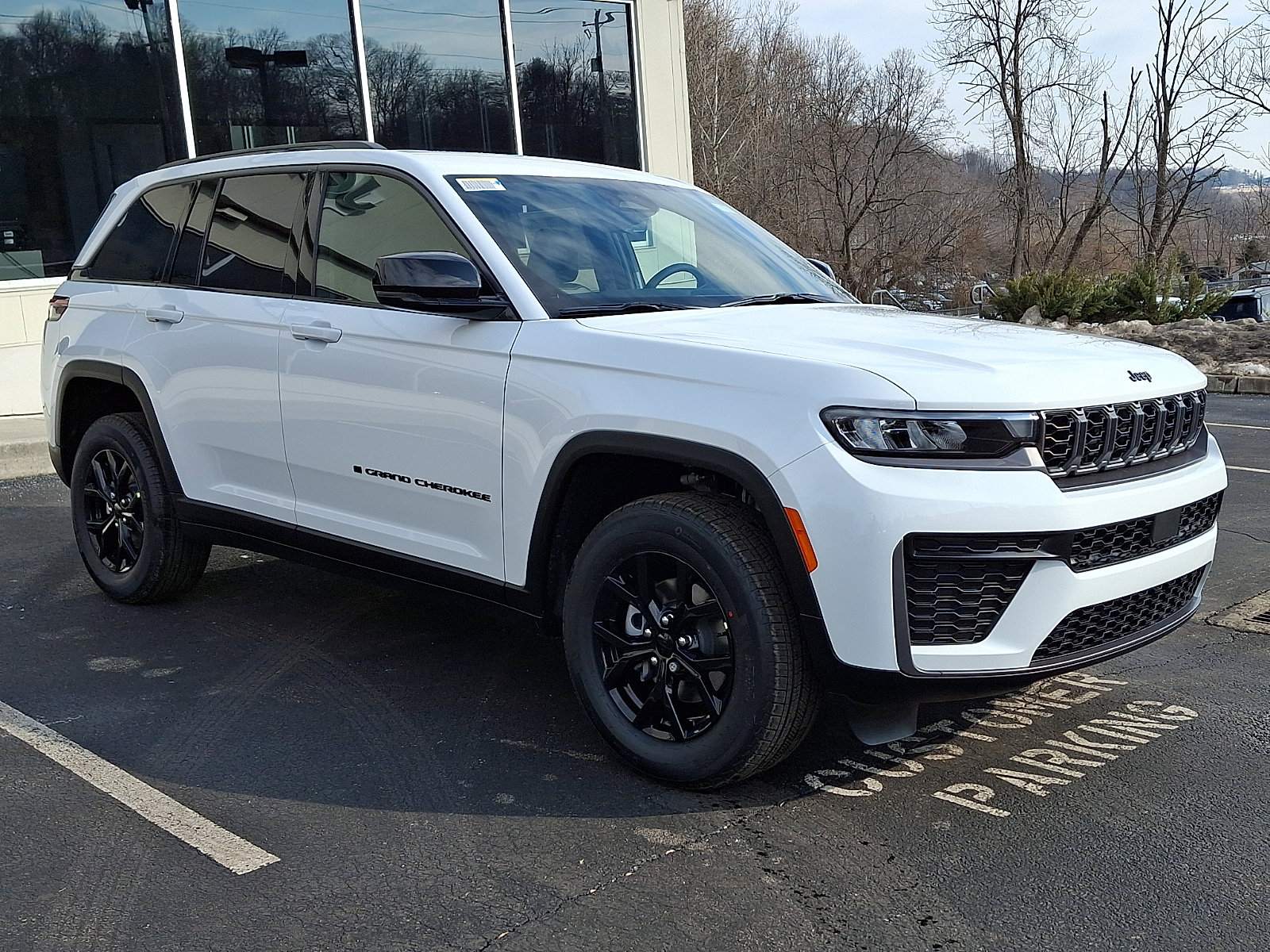 New 2026 Jeep Grand Cherokee Altitude image 2