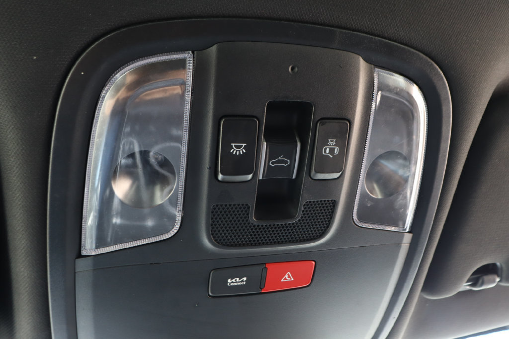 Used 2023 Kia Stinger GT-Line w/ Sun & Sound Package RWD image 27