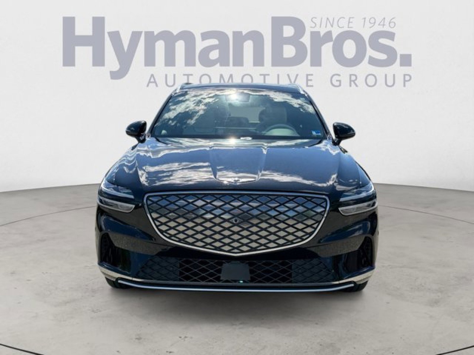 Used 2023 Genesis Electrified GV70 AWD/4WD image 8