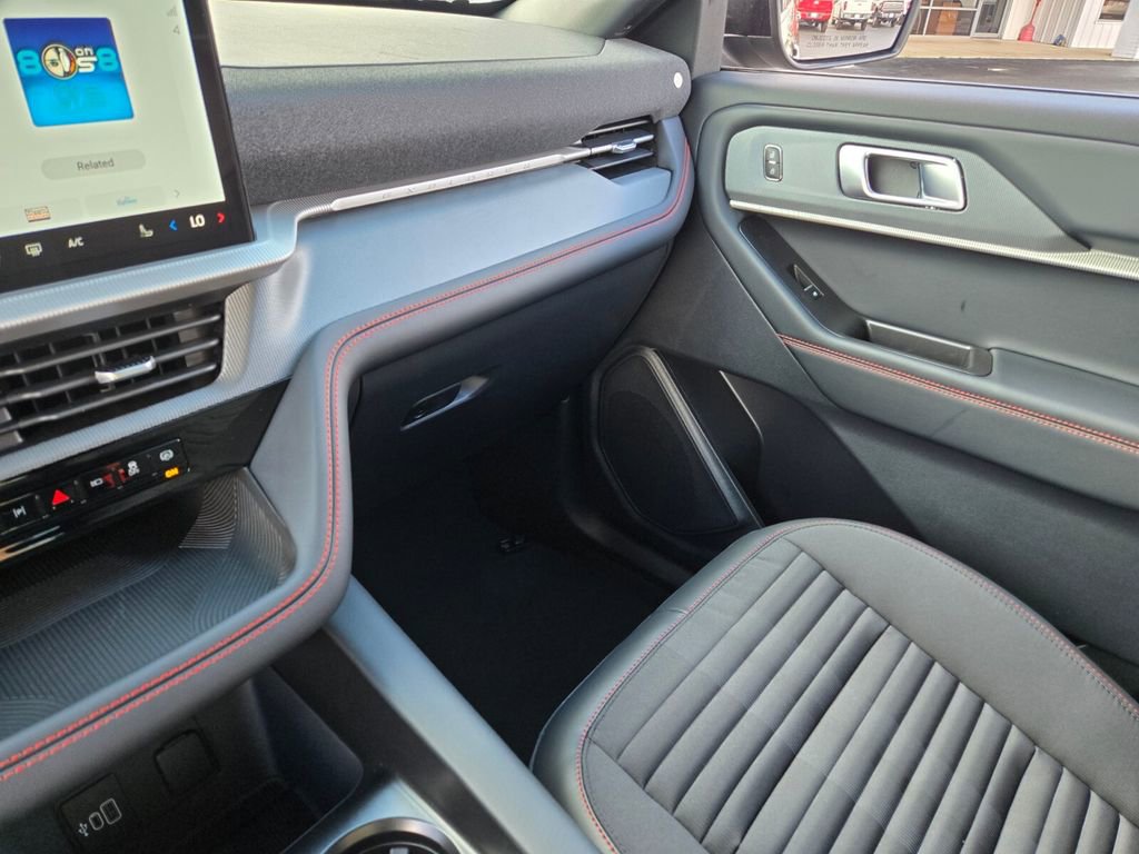 New 2026 Ford Explorer ST-Line image 21