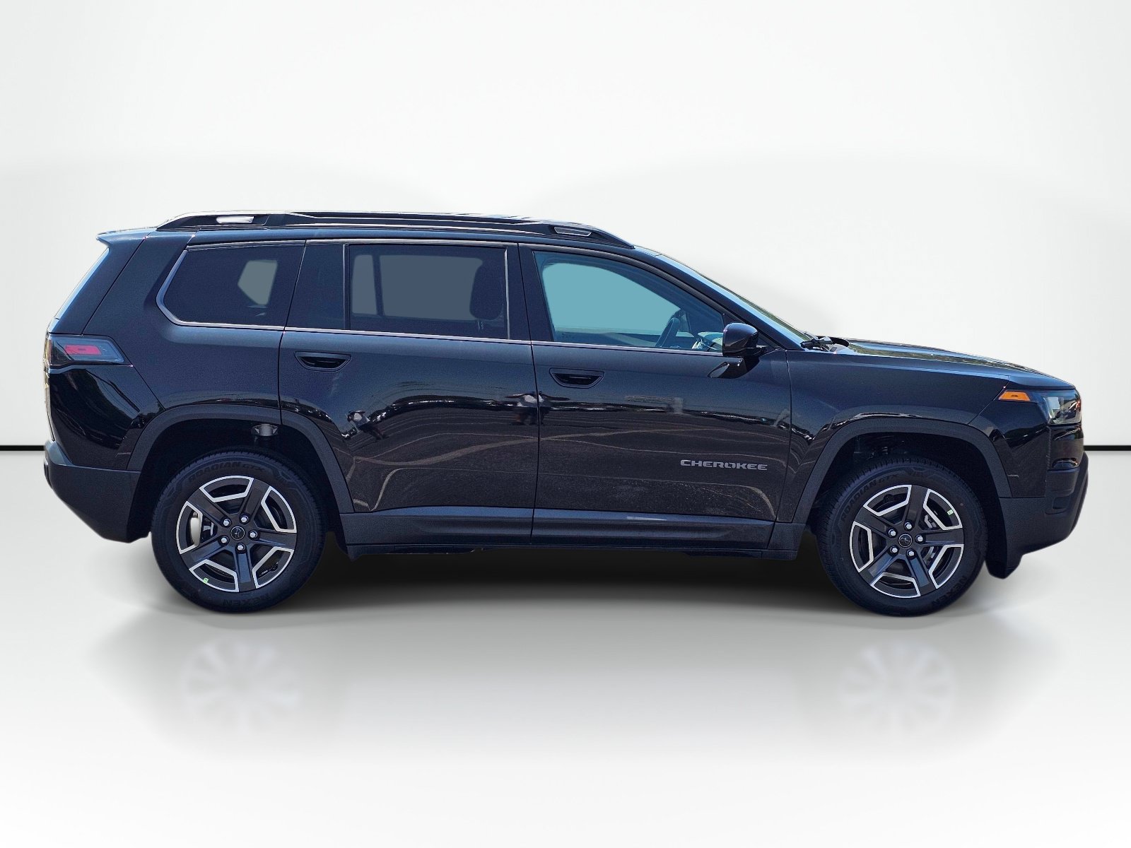 New 2026 Jeep Cherokee Laredo AWD/4WD image 7