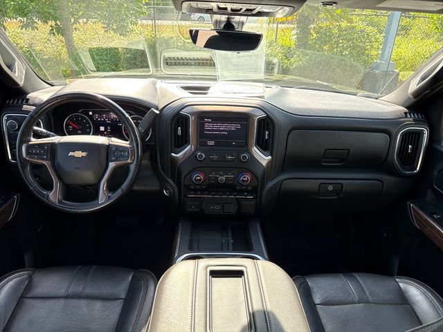 Used 2020 Chevrolet Silverado 1500 High Country w/ Technology Package AWD/4WD image 26