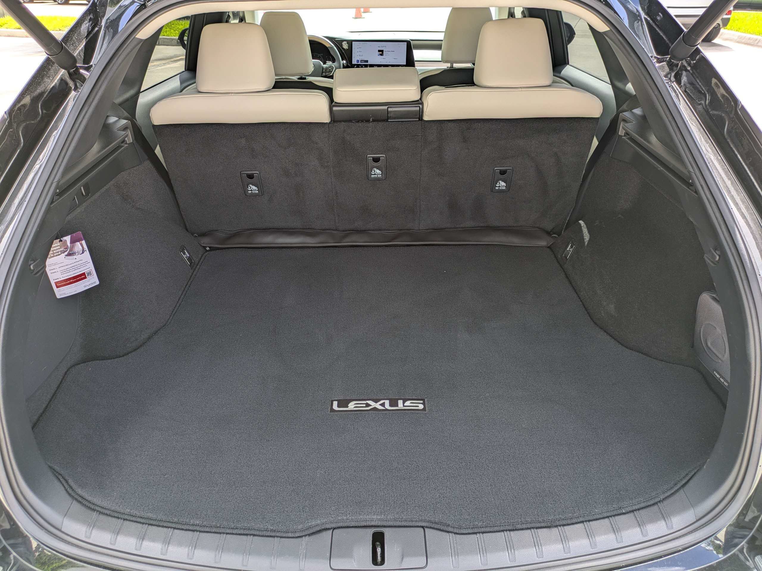 Used 2023 Lexus RX 350 Premium w/ Cold Area Package FWD image 13