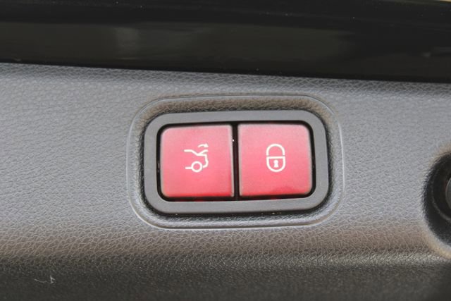 Used 2023 Mercedes-Benz E 53 AMG 4MATIC Sedan image 48