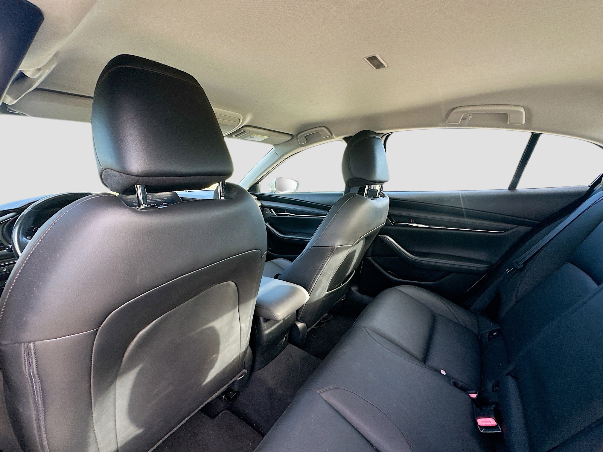 Used 2019 MAZDA MAZDA3 Sedan w/ Preferred Package image 23