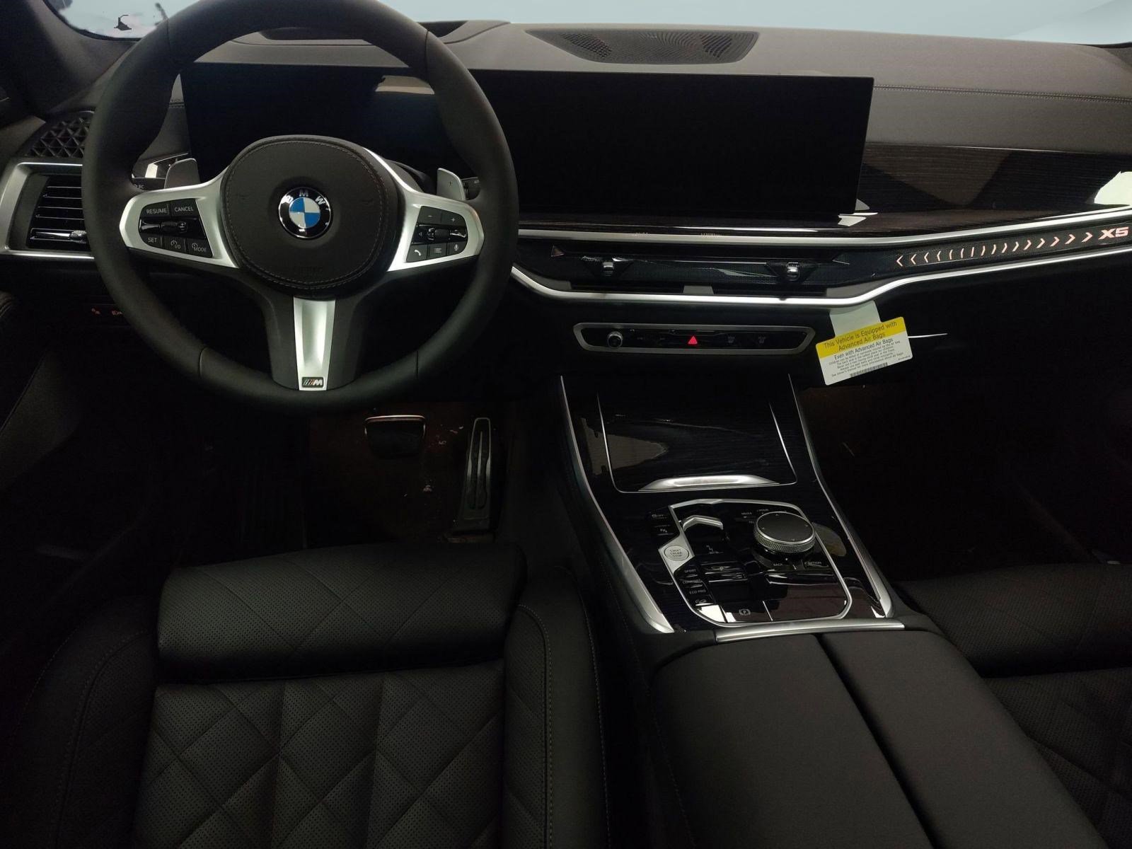 Used 2026 BMW X5 xDrive40i w/ M Sport Package image 24