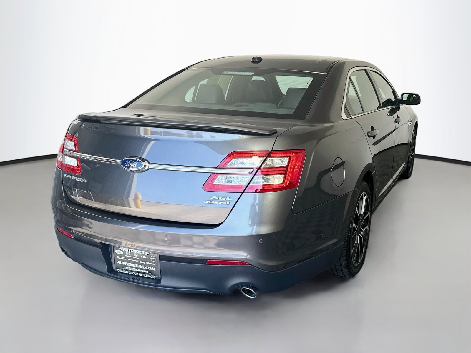Used 2019 Ford Taurus SEL w/ Equipment Group 201A FWD image 7