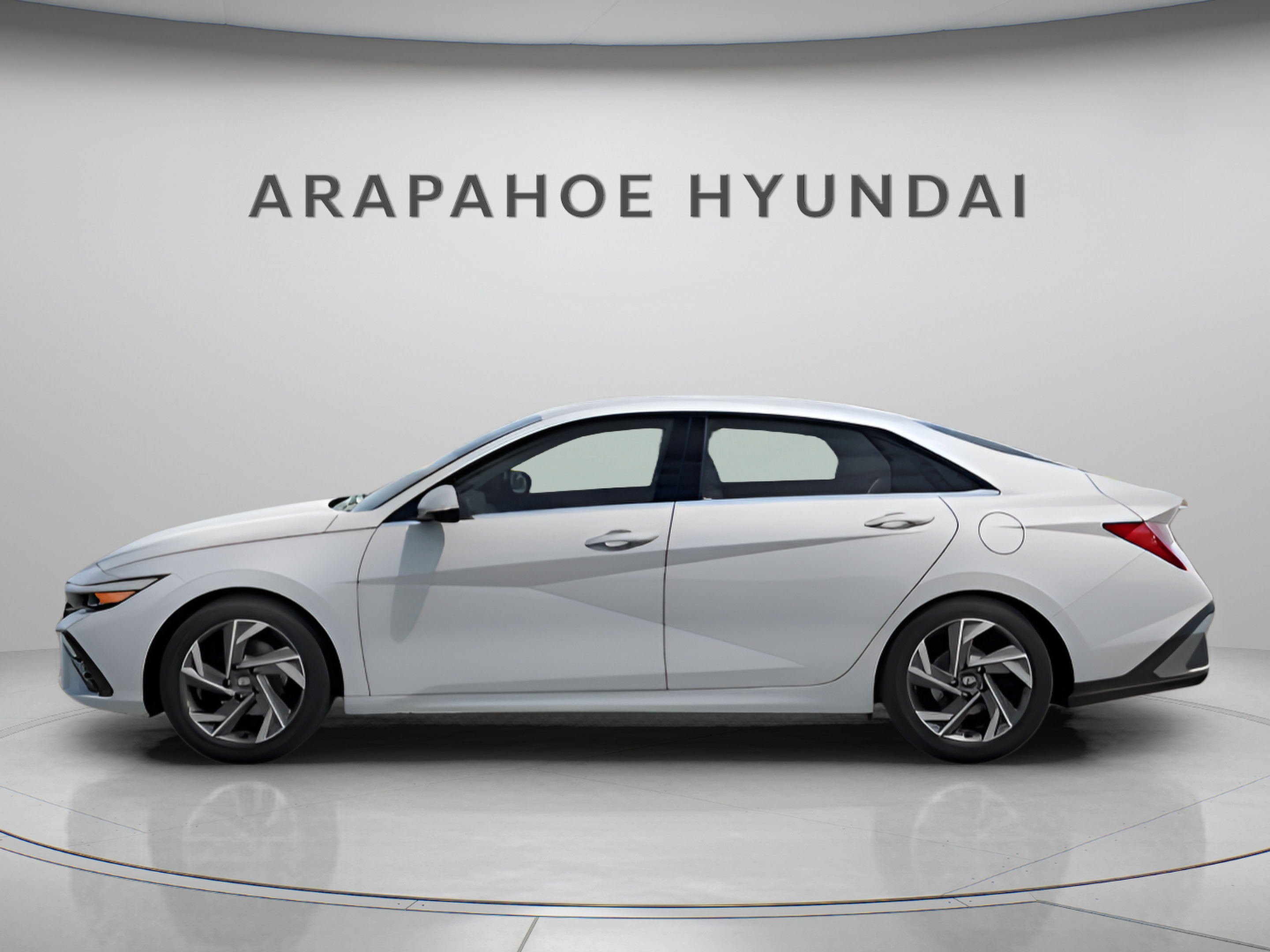 New 2026 Hyundai Elantra Limited FWD image 3