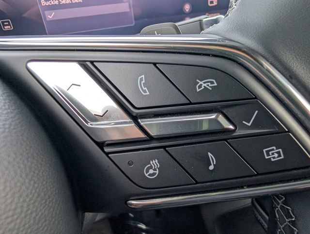 Used 2025 Buick Enclave Preferred image 17