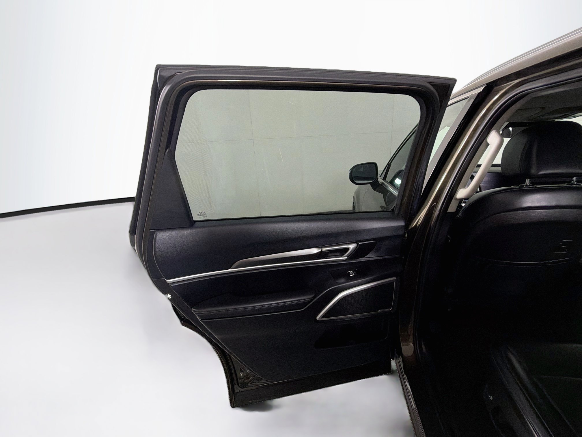 Used 2025 Kia Telluride S AWD/4WD image 27