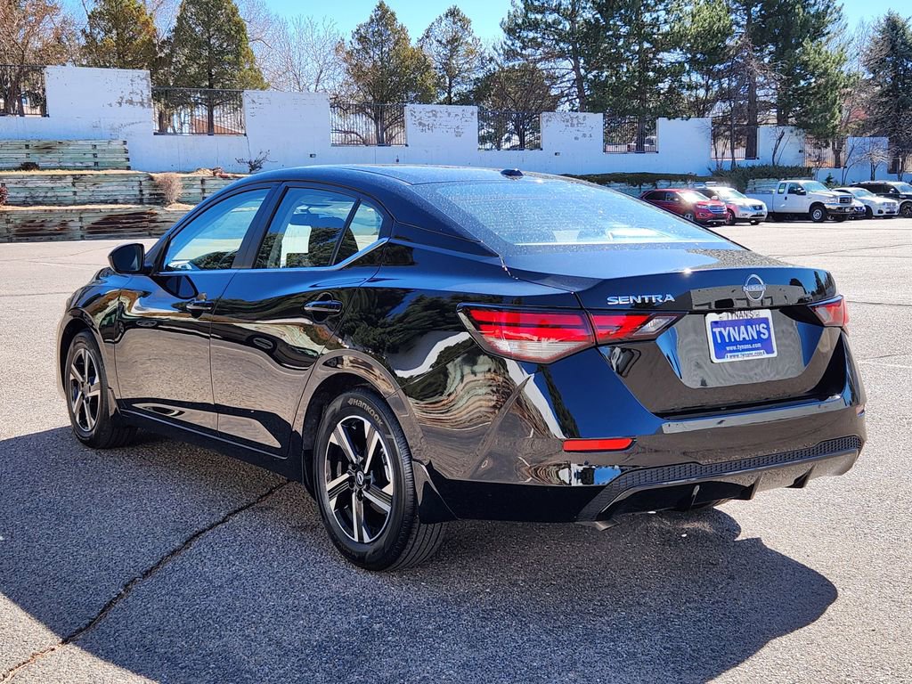 Used 2025 Nissan Sentra SV w/ All-Weather Package image 5
