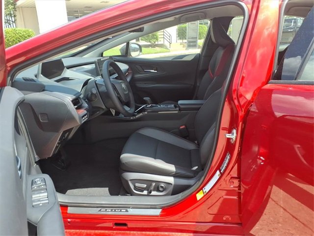 New 2026 Toyota Prius Plug-In Hybrid image 15